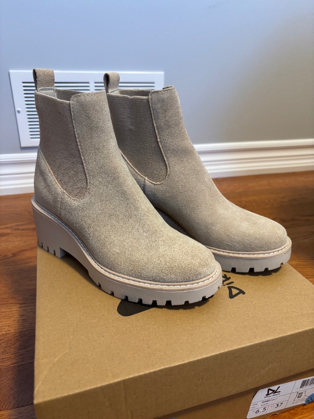 Dolce Vita Ankle Boots
